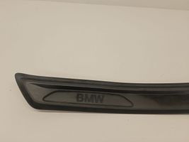 BMW 2 F46 Garniture de marche-pieds arrière 7316822