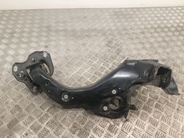 BMW 2 F46 Triangle bras de suspension supérieur arrière 5851579