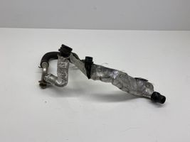 Audi A5 Tuyau de liquide de refroidissement moteur 06L121085AF