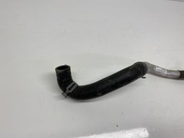 Porsche Cayenne (92A) Tubo flessibile del liquido di raffreddamento del motore 7P0819857E