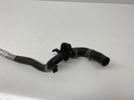 Porsche Cayenne (92A) Tuyau de liquide de refroidissement moteur 7P0819857E