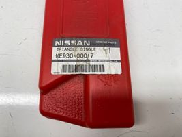 Nissan Qashqai Triangle d'avertissement KE93000017