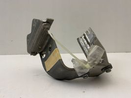 McLaren MP4 12c Plaquette / support d'étrier avant 11D0011CP