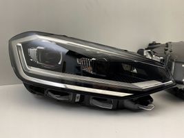 Volkswagen Golf Sportsvan Lampy przednie / Komplet 517941060a