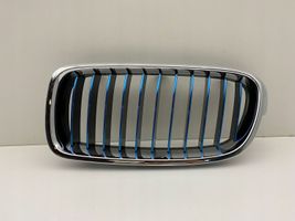 BMW 3 F30 F35 F31 Grille calandre supérieure de pare-chocs avant 7263481