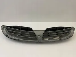 SsangYong Kyron Grille calandre supérieure de pare-chocs avant 79451