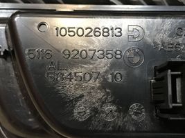 BMW 3 F30 F35 F31 Connettore plug in AUX 9207358