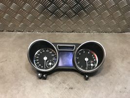 Mercedes-Benz GL X166 Speedometer (instrument cluster) A1669003406