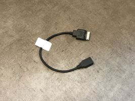 Mercedes-Benz GL X166 Câble adaptateur AUX A0018276704