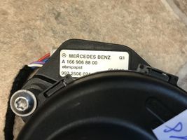 Mercedes-Benz GL X166 Вентилятор блока управления двигателем A1669068800