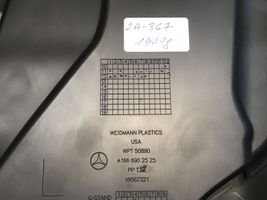 Mercedes-Benz GL X166 Altro elemento di rivestimento sottoporta/montante A1666902525