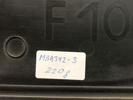 BMW 5 F10 F11 Support de plaque d'immatriculation 7200711