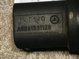 Mercedes-Benz E W211 Capteur de pression des gaz d'échappement A0061531128