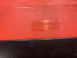 Mercedes-Benz E W211 Boîte à outils A2118900397