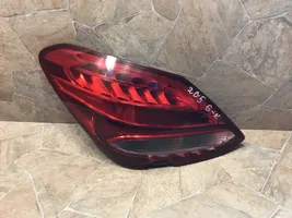 Mercedes-Benz C W205 Lampa tylna A2059061157