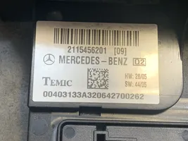 Mercedes-Benz E W211 Boîte à fusibles A2115456201