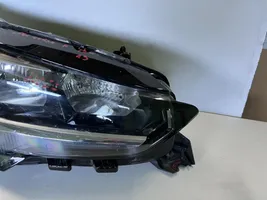 Opel Corsa F Lampa przednia 9829465380