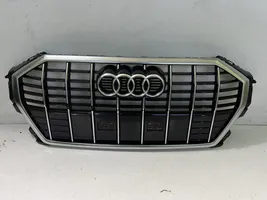 Audi Q3 F3 Grotelės priekinės 83a853651b