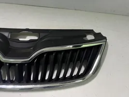 Skoda Rapid (120G, 130G, 135G) Grotelės priekinės 5JA853668