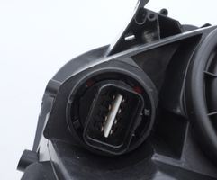 KIA Venga Lampa przednia 921021P000