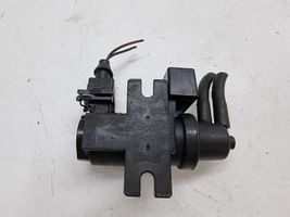 BMW 5 E60 E61 Solenoidinis vožtuvas 7796634