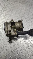 Volkswagen PASSAT B8 Oil pump 04L145208C