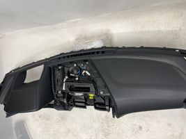 BMW 8 G14 Panel de instrumentos 