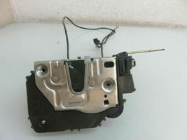 Mercedes-Benz C W203 Front door lock 2037200435