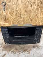 Mercedes-Benz E W211 Unità principale autoradio/CD/DVD/GPS A2118209889