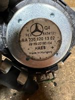 Mercedes-Benz S W220 Garsiakalbis (-iai) priekinėse duryse A2208201302