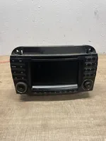 Mercedes-Benz S W220 Radio/CD/DVD/GPS-pääyksikkö A2208205889