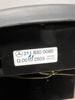 Mercedes-Benz E W211 Panel klimatyzacji 2118300085
