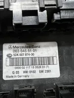 Mercedes-Benz E W211 Skrzynka bezpieczników / Komplet A0035455101