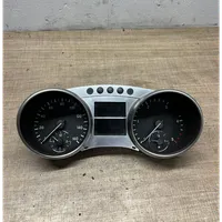 Mercedes-Benz ML W164 Speedometer (instrument cluster) A2519003300