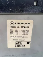 Mercedes-Benz E W211 Radio/CD/DVD/GPS-pääyksikkö A2118701289