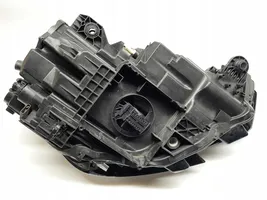 Audi A4 S4 B9 8W Передняя фара 8W0941035