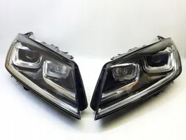 Volkswagen Touareg II Headlight/headlamp 7P1941033A