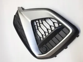 Audi Q2 - Etupuskurin alempi jäähdytinsäleikkö 81A807681Q