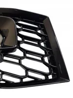 Audi RS5 Maskownica / Grill / Atrapa górna chłodnicy 8W6807682Q