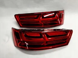 Audi SQ7 Set di luci posteriori 4M0945093E