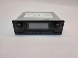 Mercedes-Benz Sprinter W907 W910 Panel / Radioodtwarzacz CD/DVD/GPS A9078208200