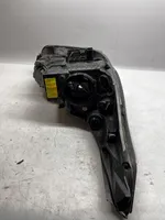 KIA Ceed Lampa przednia 92101-A2390