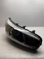 KIA Ceed Lampa przednia 92102-A2390