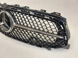 Mercedes-Benz CLA C118 X118 Grille de calandre avant A1188883800