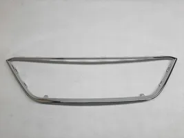 Seat Ibiza IV (6J,6P) Maskownica / Grill / Atrapa górna chłodnicy 6J0854643B