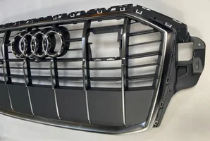 Audi Q7 4M Front grill Audi