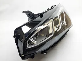 BMW 2 Active Tourer U06 Lampa przednia 5A42243-02