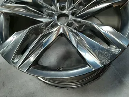 Volkswagen Touareg III R20 alloy rim 