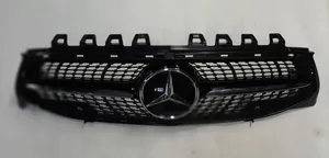 Mercedes-Benz CLA C118 X118 Grotelės priekinės A1188880000