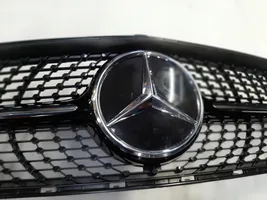 Mercedes-Benz CLA C118 X118 Etusäleikkö A1188880000